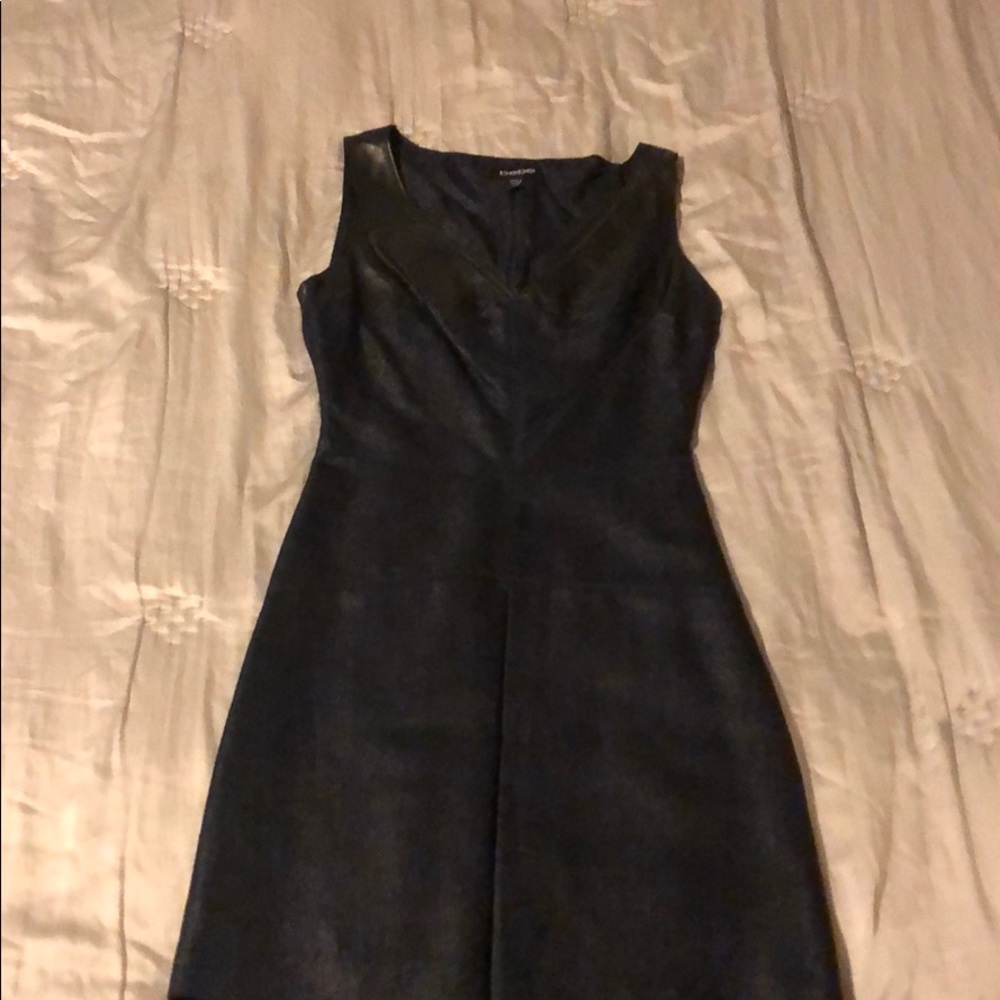 Short, Dark blue with leather black.